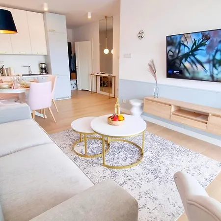Polanki Aqua - Apartament Przy Morzu Kolobrzeg Exterior photo
